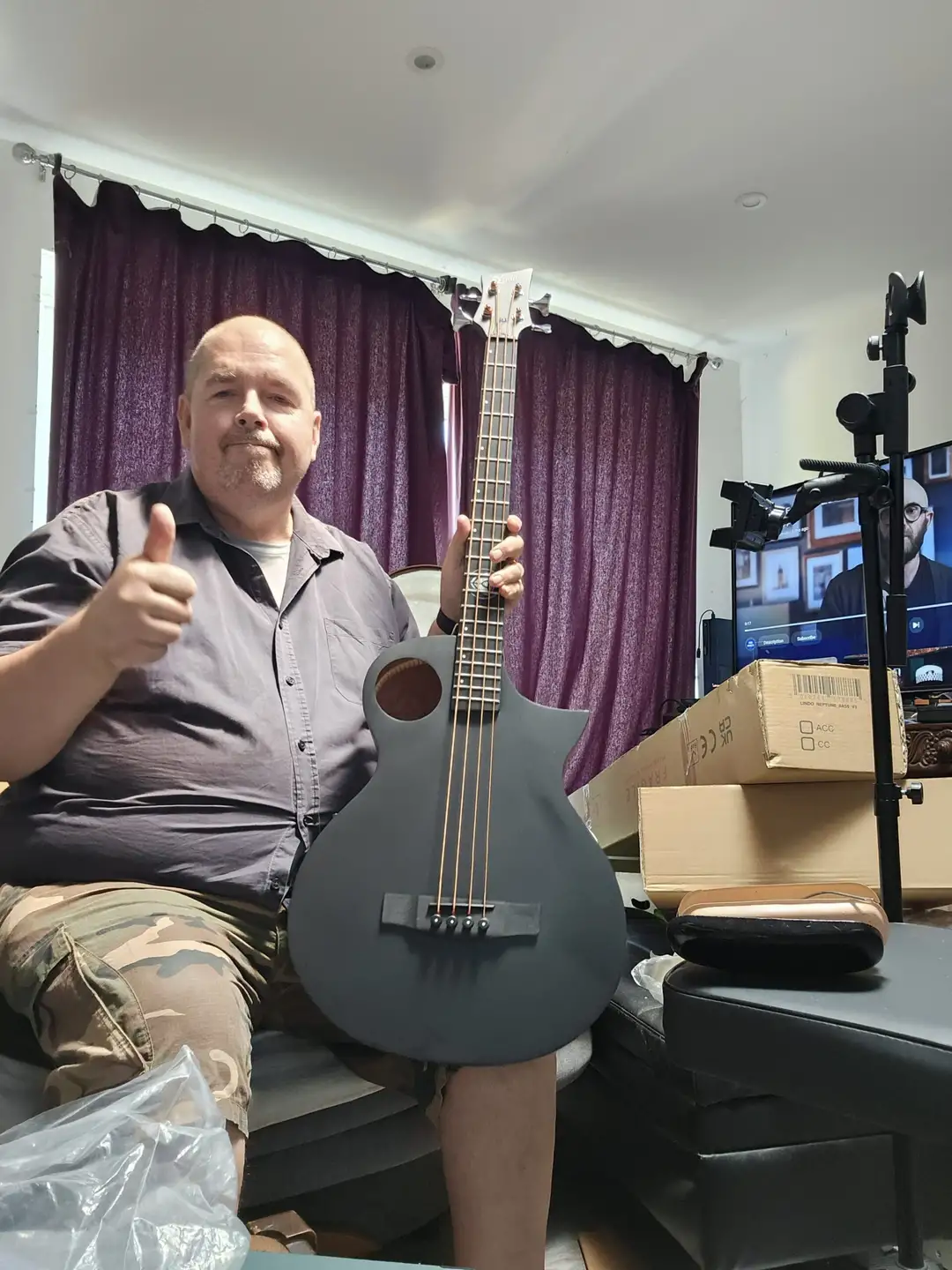 Winner photo for W31 Lindo Neptune V3 Short Scale Electro Acoustic Bass Guitar & Hard Case